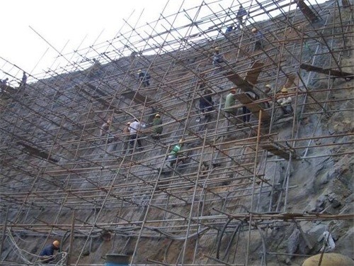 阿克苏公路桩基检测